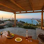 Mousa Villa