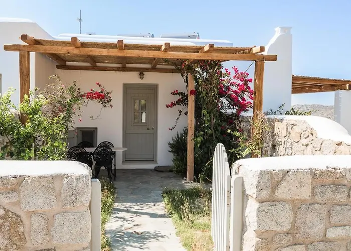 Mousa * Mikrí Vígla